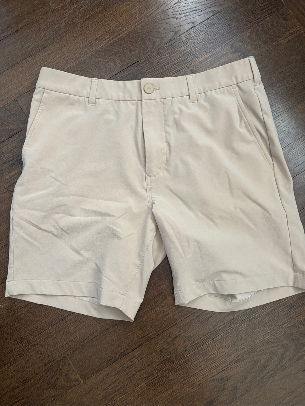 Mizzen+Main Slim Fit Flat Front Shorts - Cream